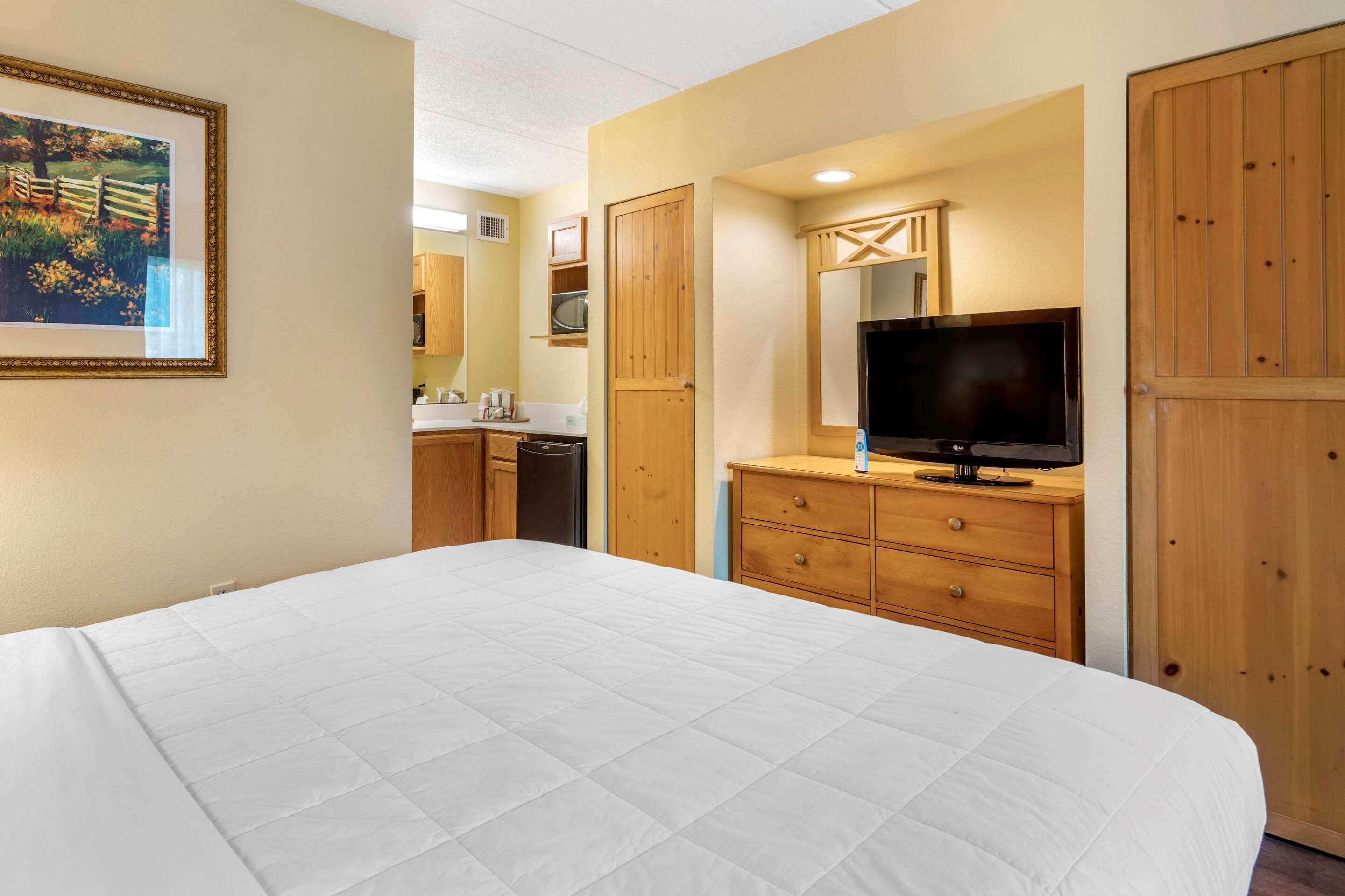 Econo Lodge Pigeon Forge Riverside Zewnętrze zdjęcie